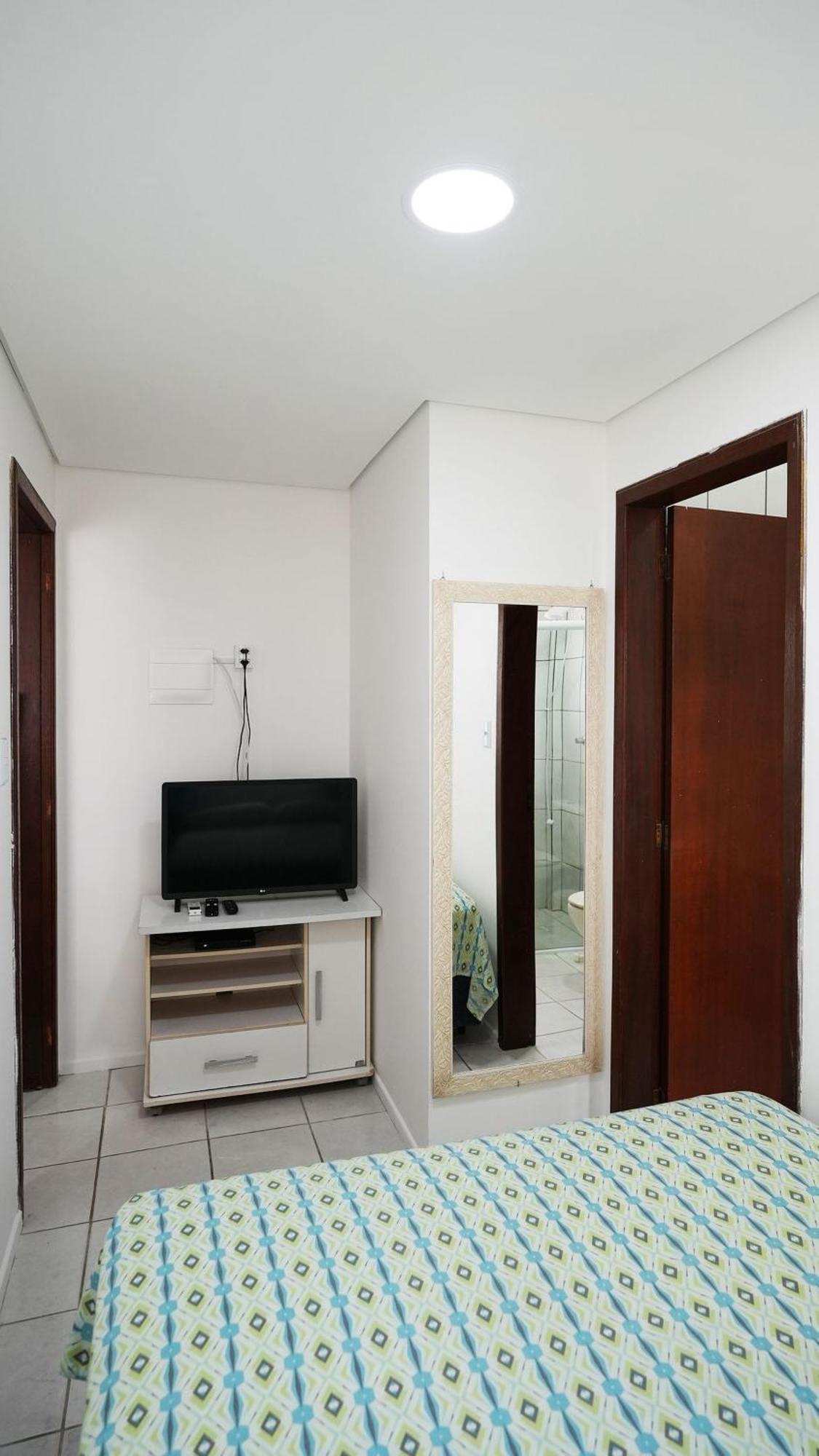 Residencial Adolfo - Mestre Naro Bombinhas Kültér fotó