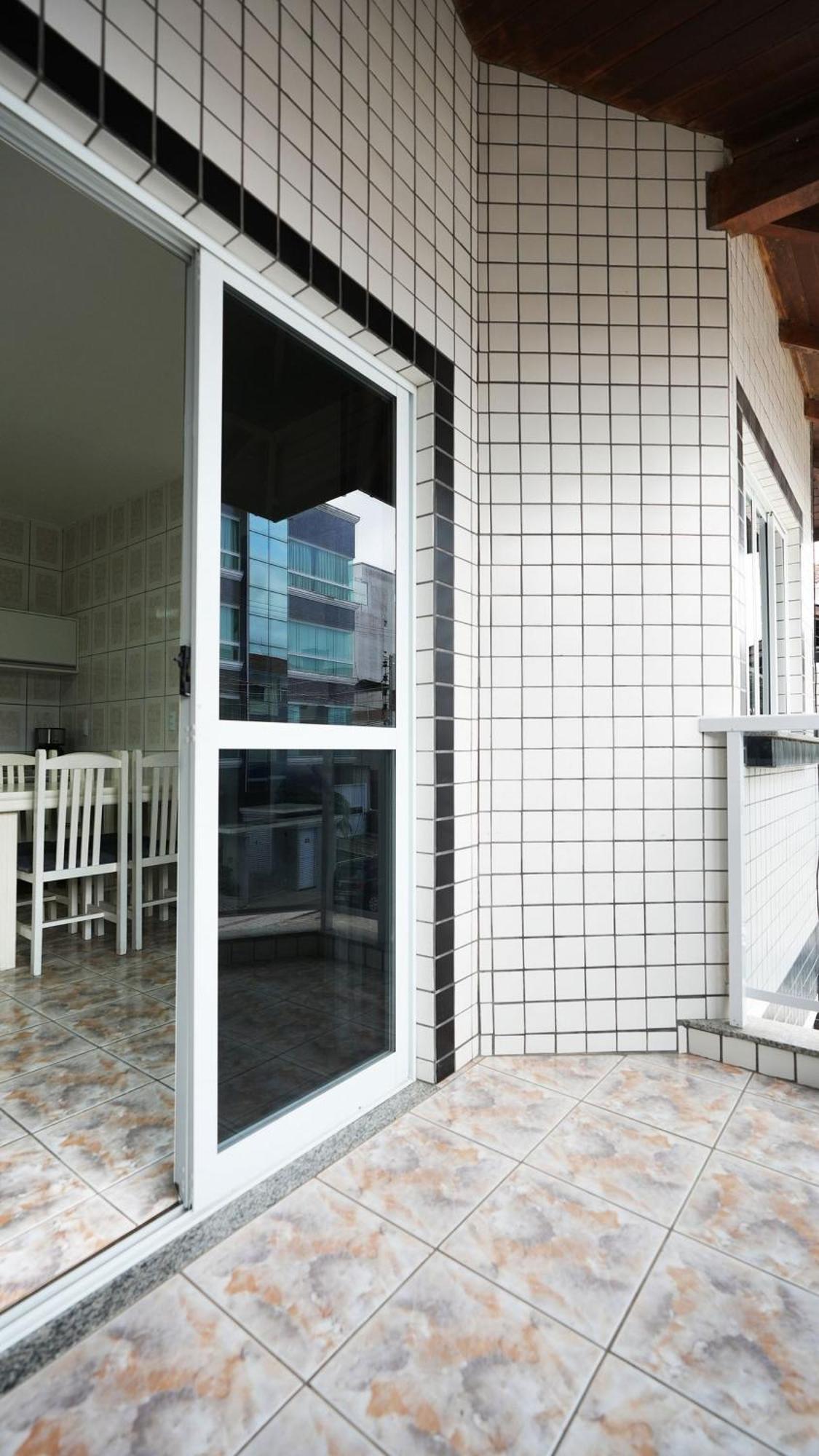 Residencial Adolfo - Mestre Naro Bombinhas Kültér fotó