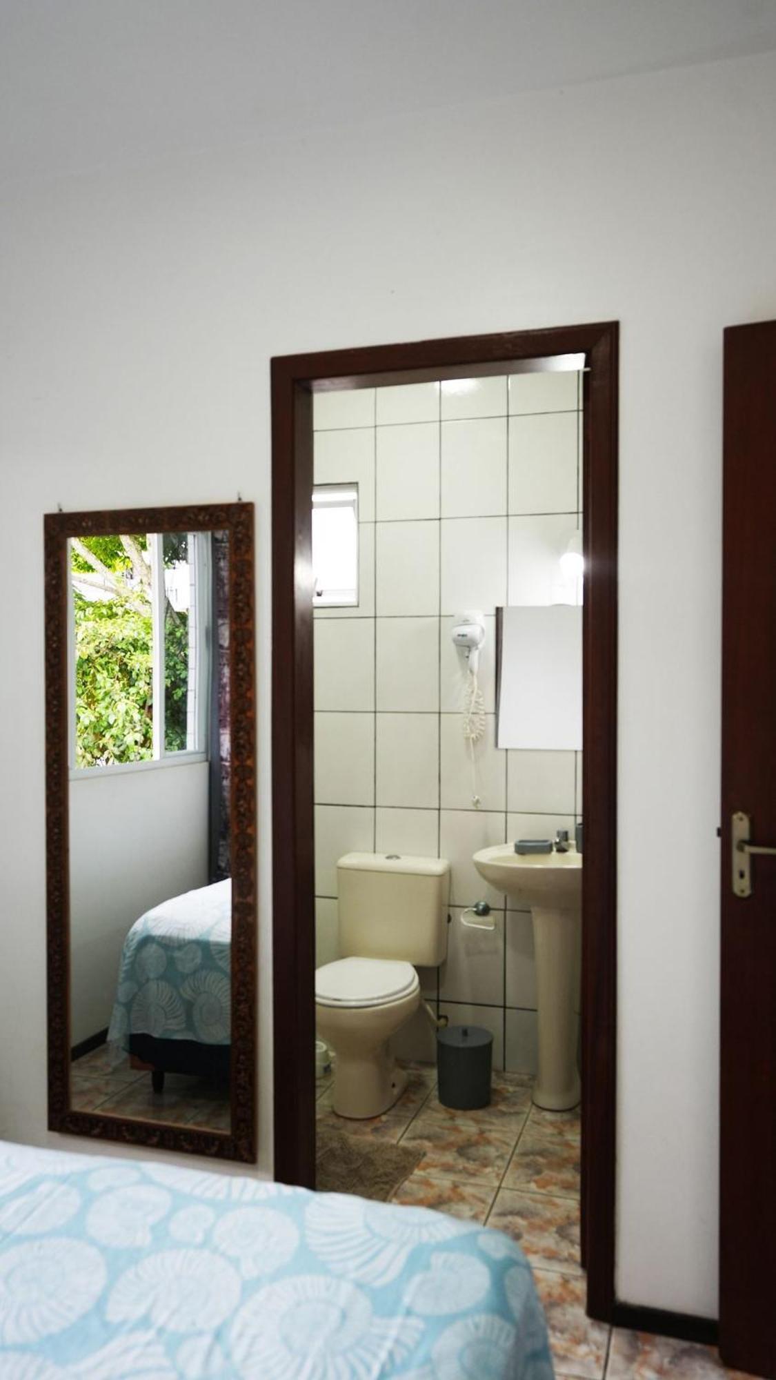 Residencial Adolfo - Mestre Naro Bombinhas Kültér fotó