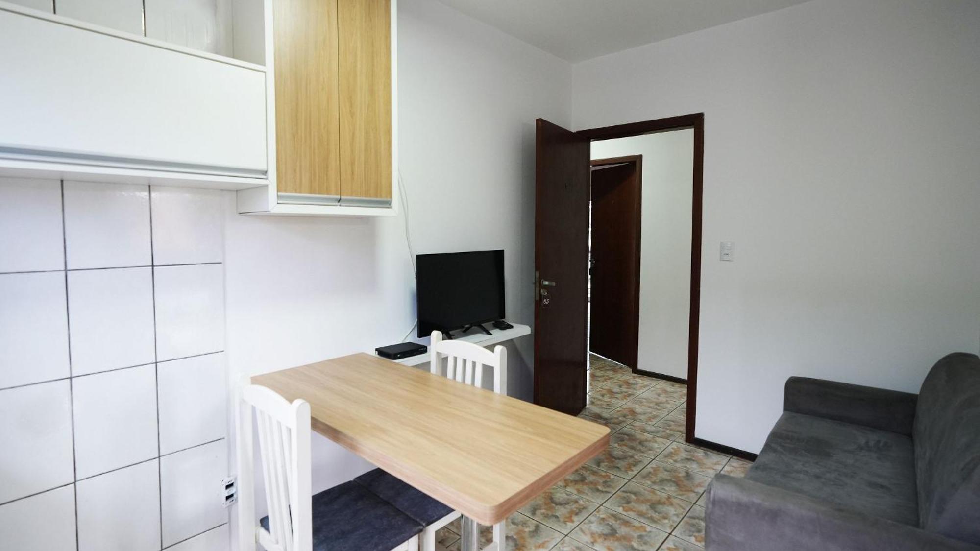 Residencial Adolfo - Mestre Naro Bombinhas Kültér fotó